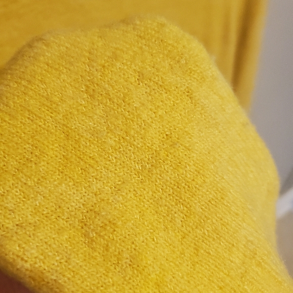 Sweater - Picture 2 of 3